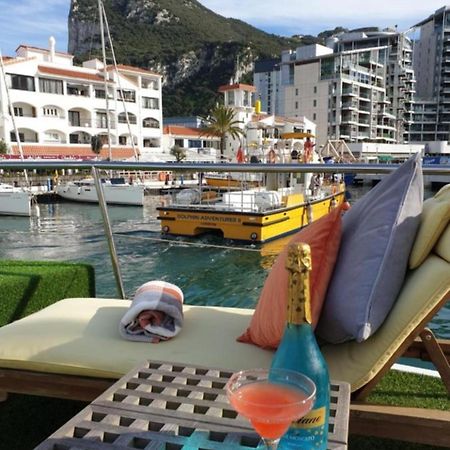 Jasmine Coral Jay Boutique Boatel Ocean Village Gibraltar Eksteriør billede