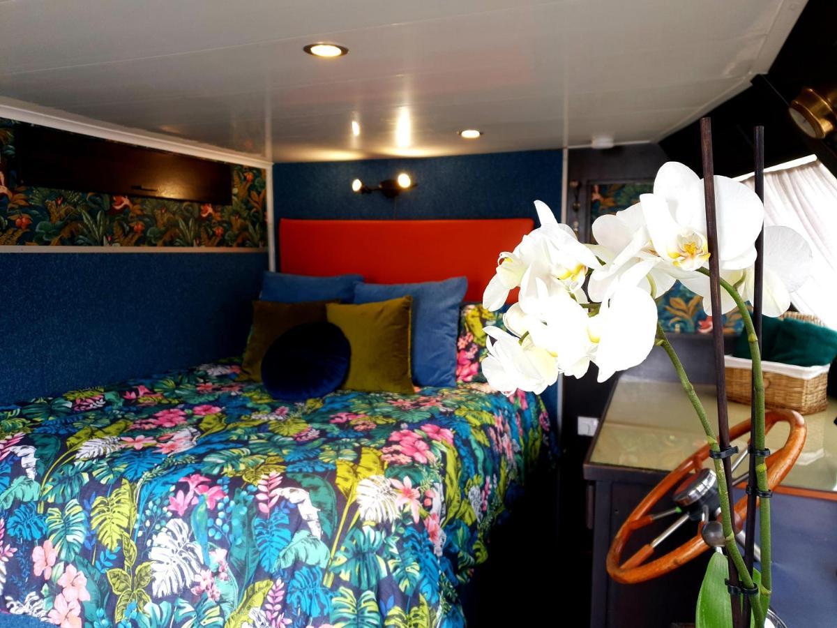 Jasmine Coral Jay Boutique Boatel Ocean Village Gibraltar Eksteriør billede