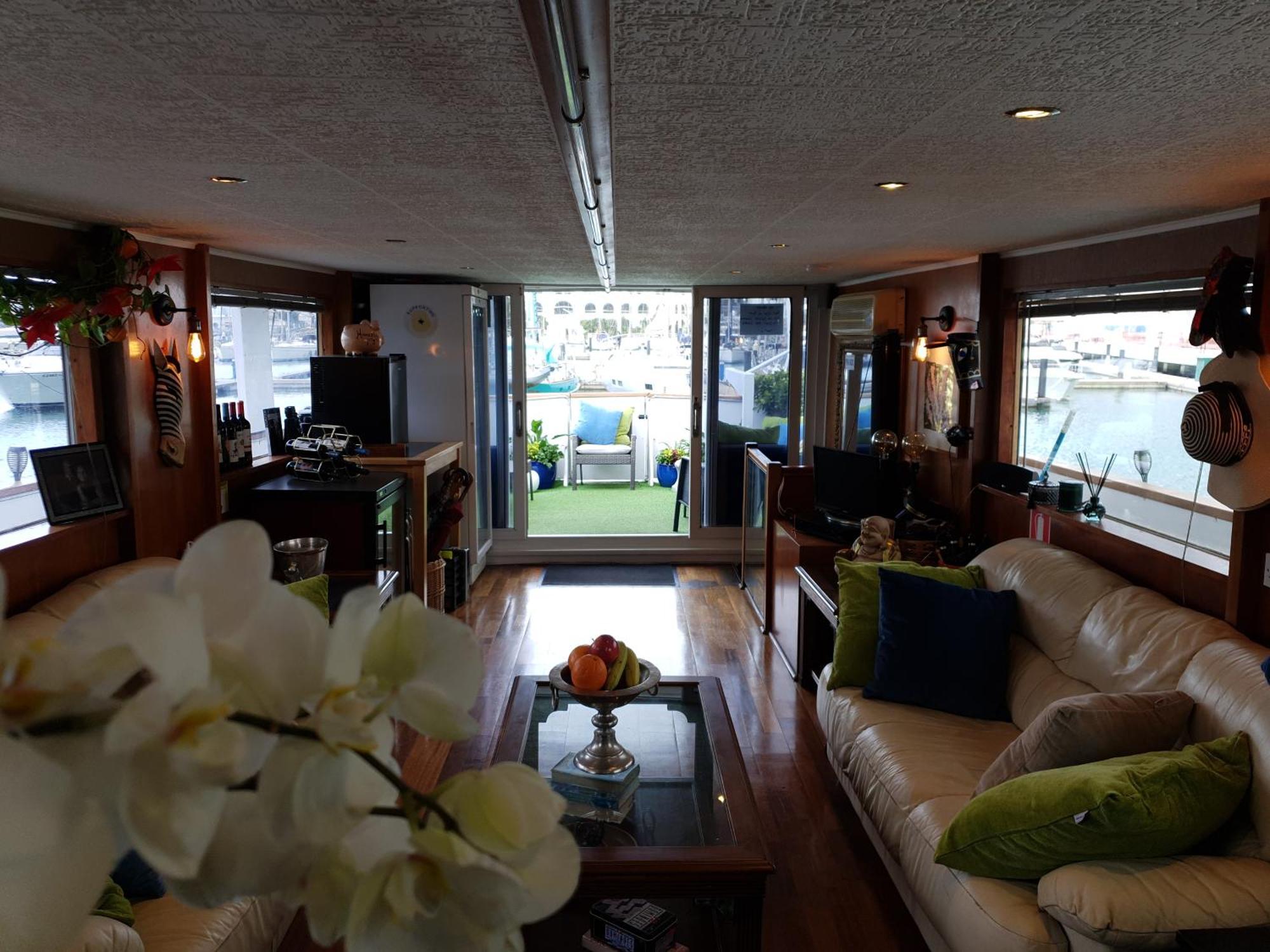 Jasmine Coral Jay Boutique Boatel Ocean Village Gibraltar Værelse billede