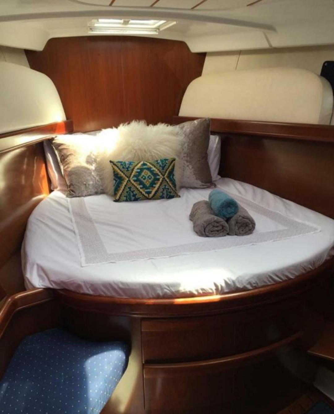 Jasmine Coral Jay Boutique Boatel Ocean Village Gibraltar Værelse billede