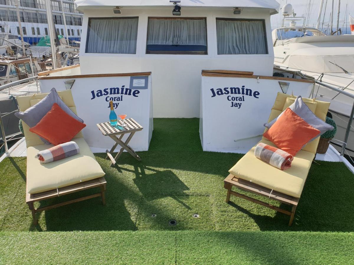 Jasmine Coral Jay Boutique Boatel Ocean Village Gibraltar Eksteriør billede